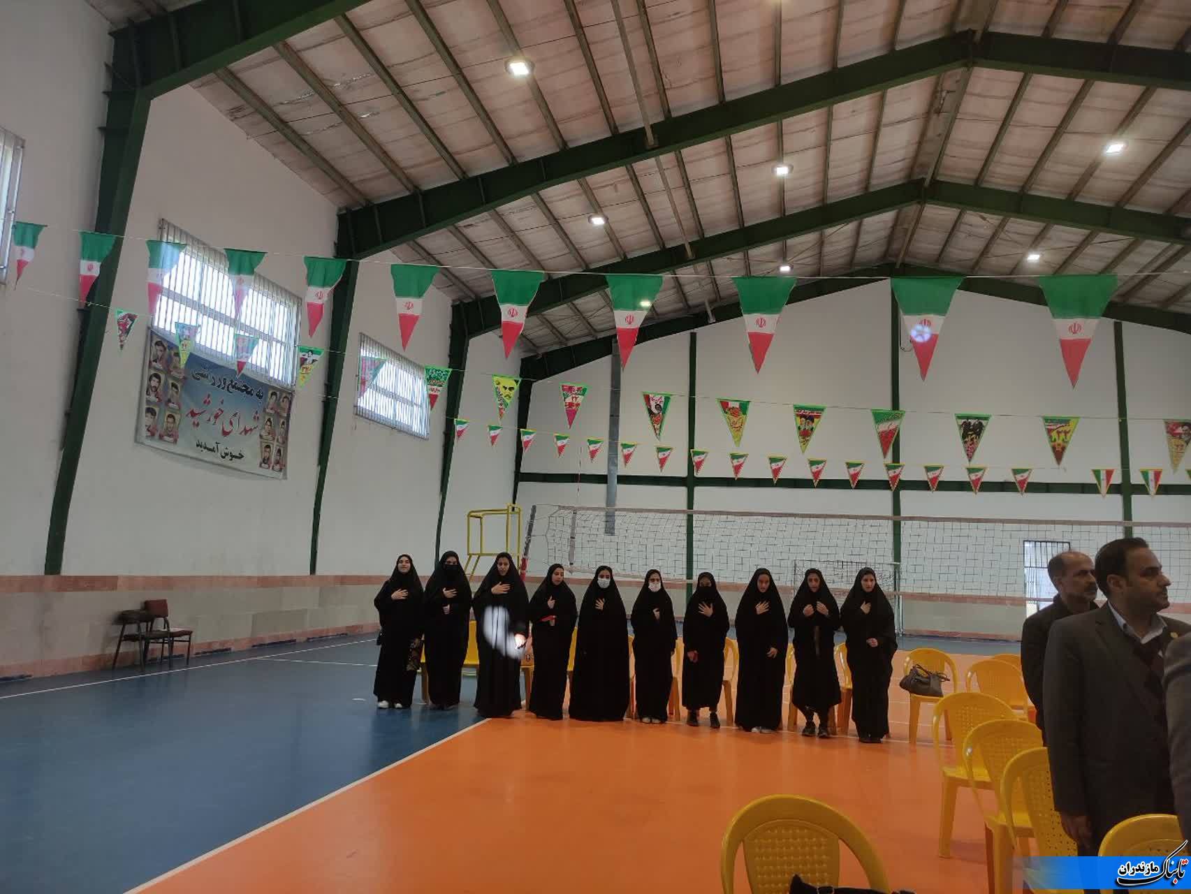 افتتاح سالن ورزشی روستای خورشید نکا در دهه فجر۱۴۰۱