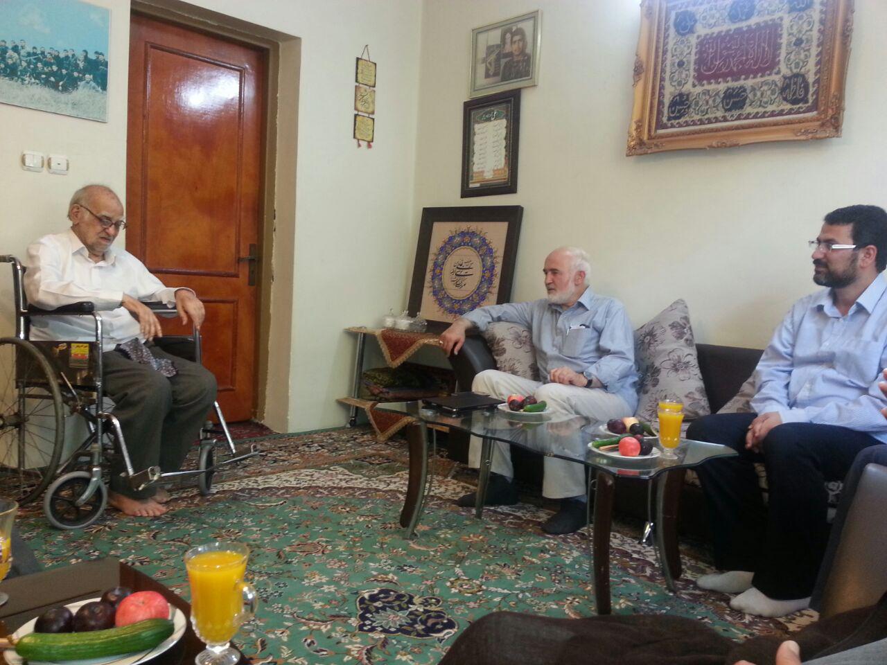 دیدار دکتر احمد توکلی با حاج حیدر رحیم&zwnj;پور ازغدی در مشهد