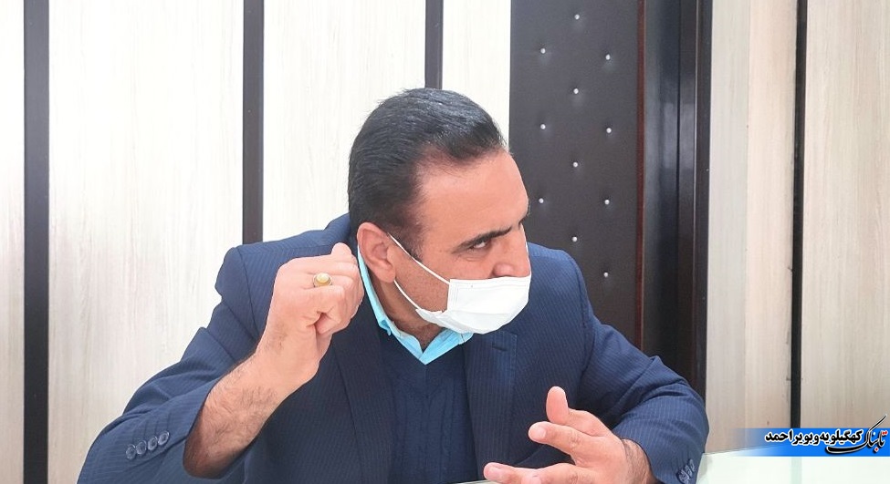 دیدار تعدادی از فرهنگیان مطالبه گر رتبه بندی با مدیر کل آموزش و پرورش + تصاویر