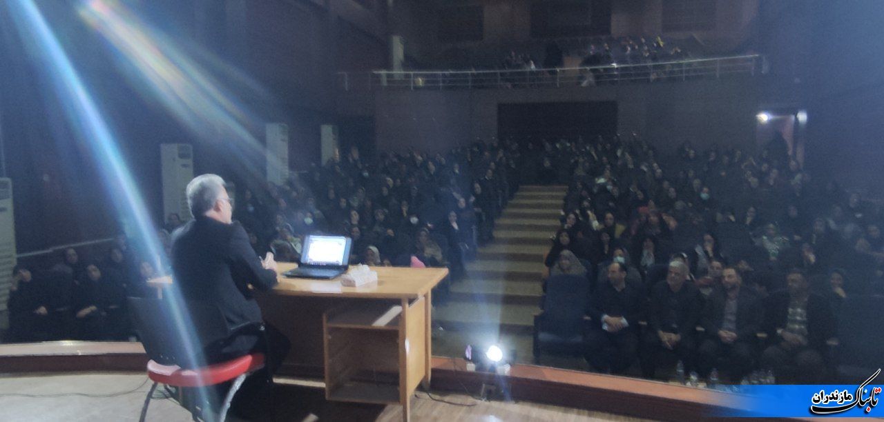 اولین همایش ملی راه زندگی و مادری از سوی کمیته امداد در نکا برگزار شد