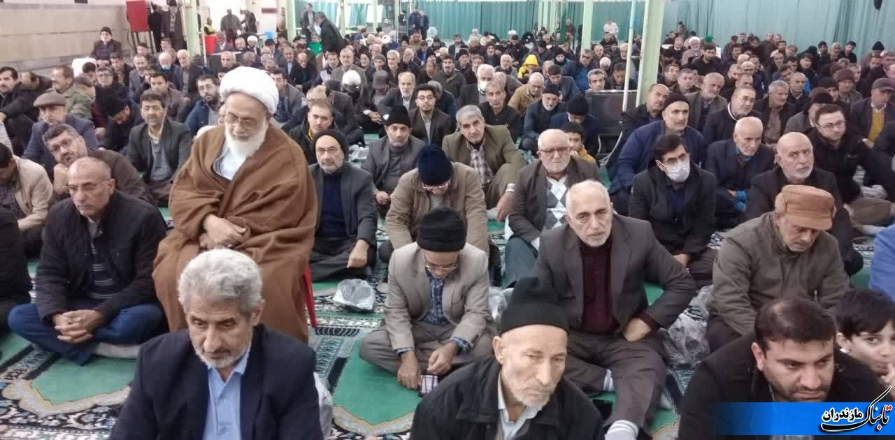 علی&zwnj;رغم تحریم&zwnj;ها و مشکلات، خادمان ملت در طول این ۴۵ سال، خدمات گسترده&zwnj;ای نمودند