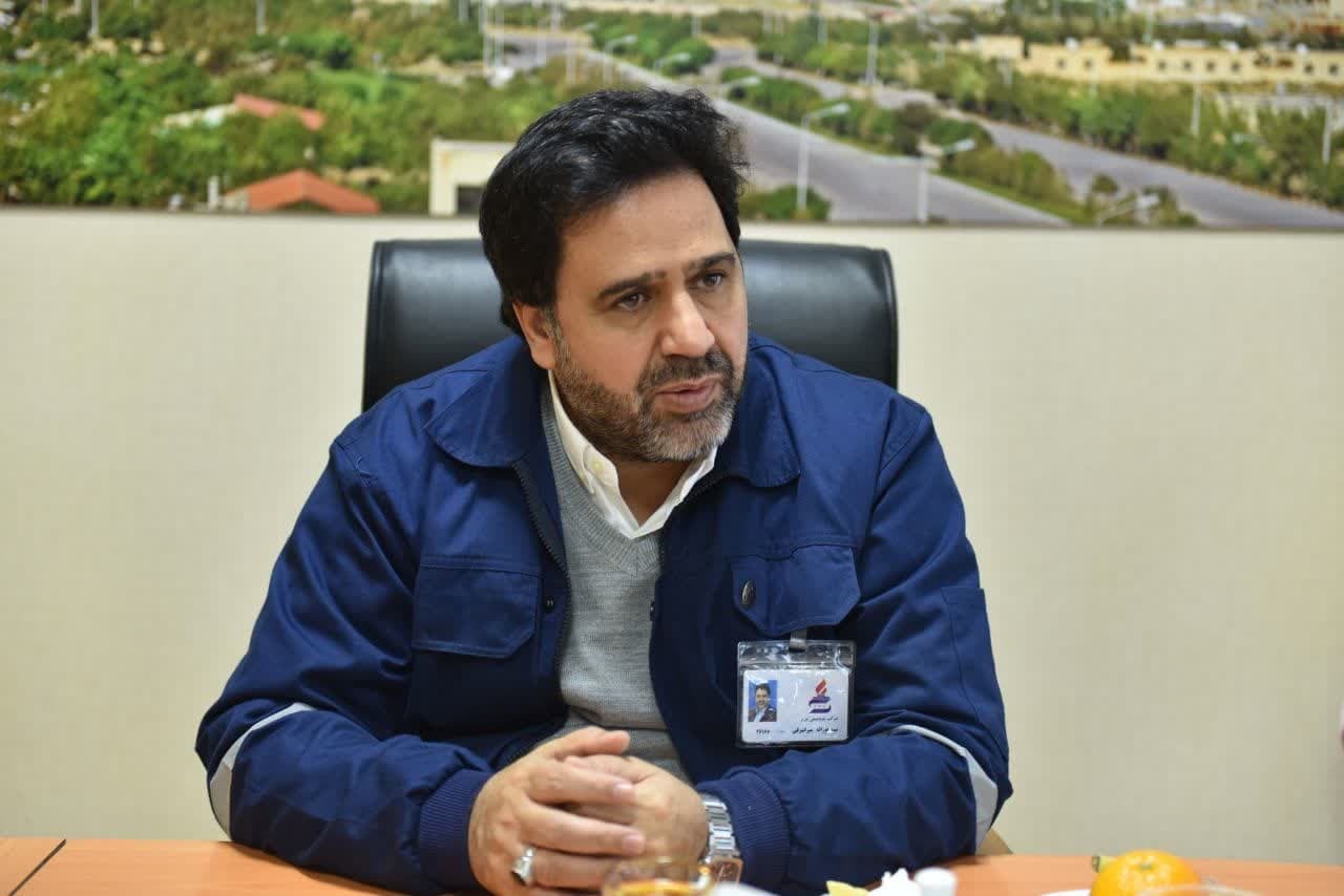 تقدیر صمیمانه کارکنان از تلاشهای ارزنده دکتر میراشرفی مدیرعامل شرکت //س /بماند تقدیر صمیمانه کارکنان از تلاشهای ارزنده دکتر میراشرفی مدیرعامل شرکت //س /بماند