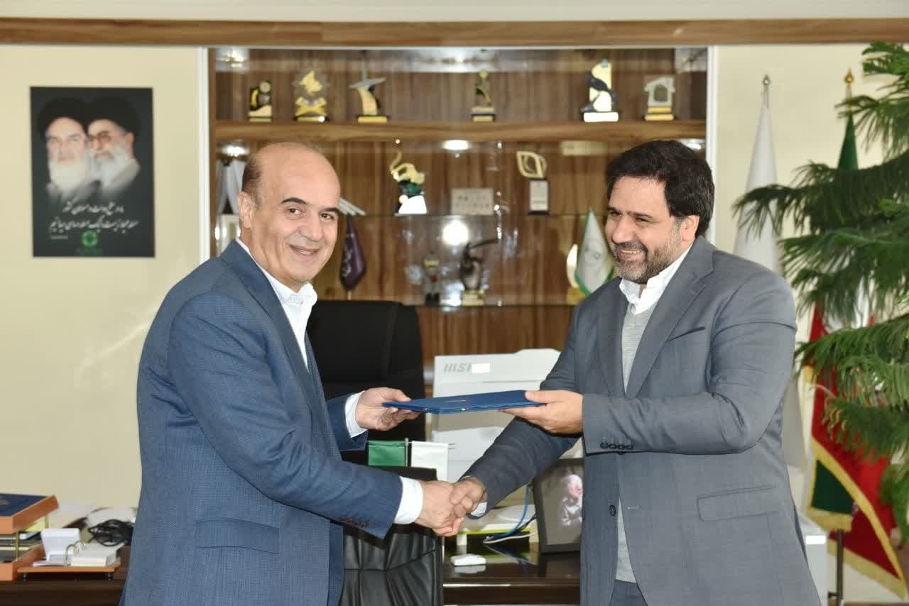 ۱۱۰ هکتار فضای سبز در مجتمع پتروشیمی تبریز ایجاد شده است  ///س /بماند