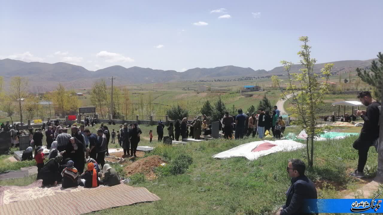 برگزاری عید اموات(قبرسر روز) در روستای ولویه علیاء شهرستان ساری/ گزارش تصویری