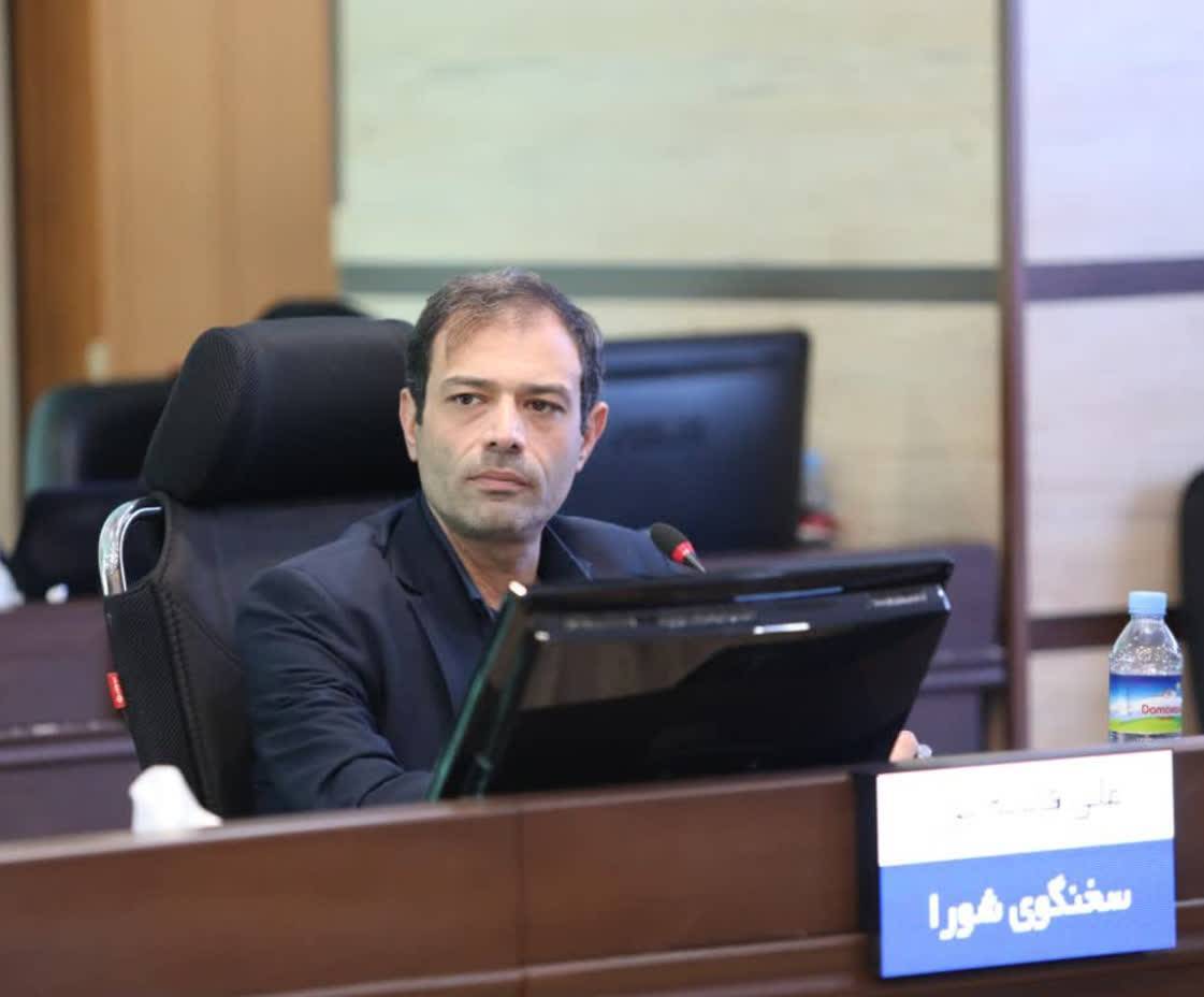 نگاه دستگاههای اجرایی به شوراها نیازمند اصلاح اساسی است