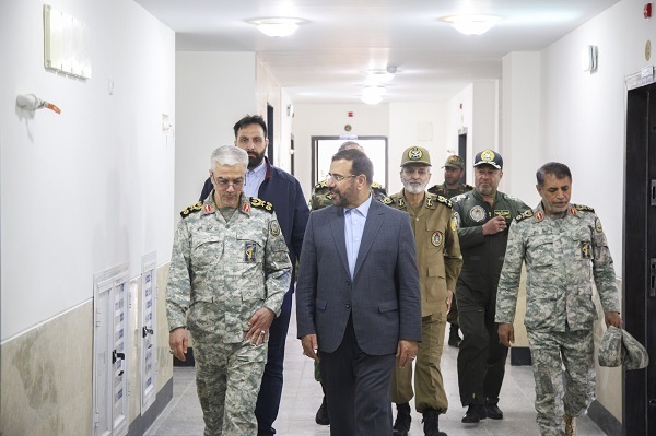 نیروهای مسلح، اقتدار و امنیت کشور را تضمین میکنند