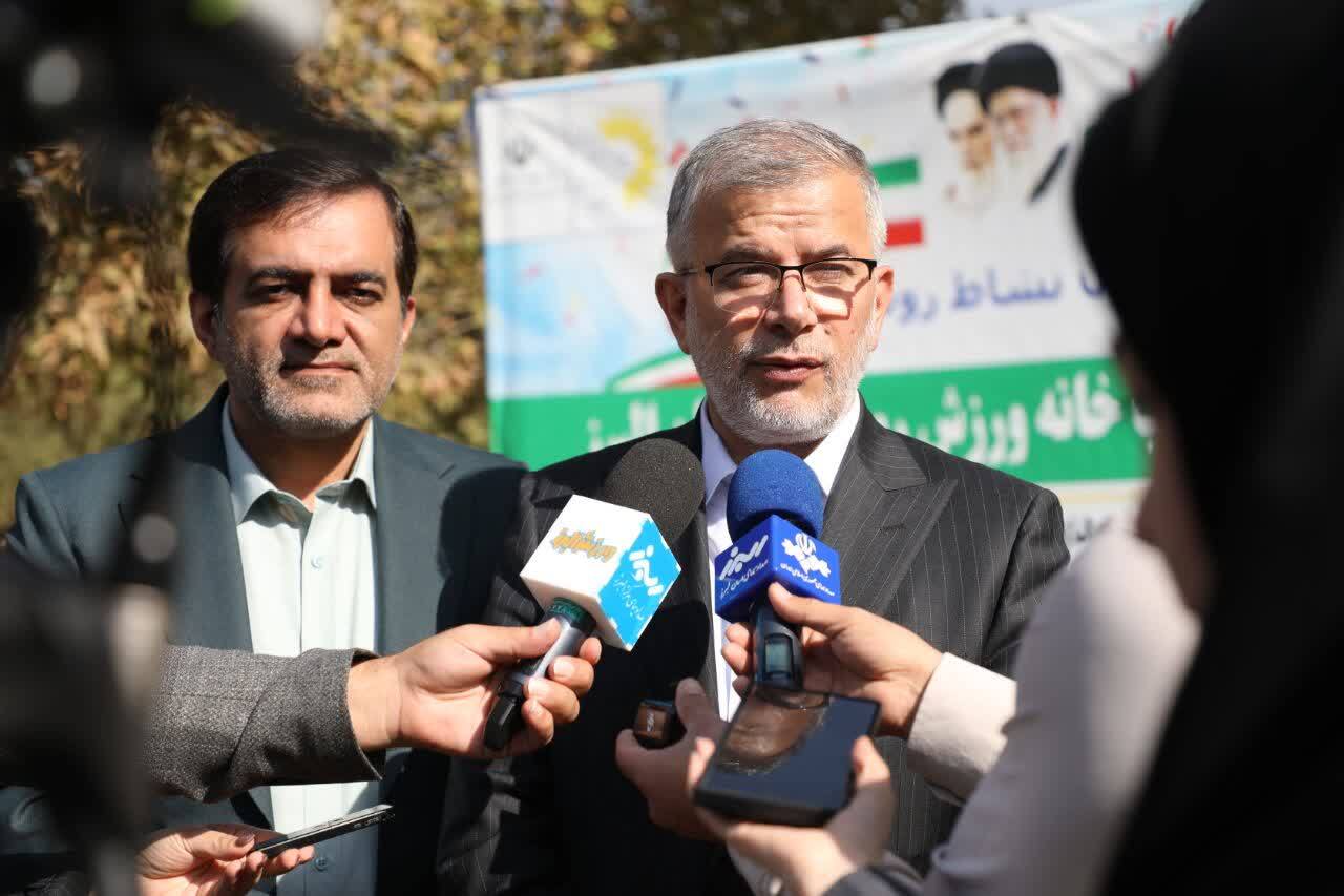 اجرای ۱۴۰۰ برنامه ورزشی در هفته تربیت بدنی/ ورزشگاه&zwnj; ۶۵۰۰ نفری کرج در آستانه بهره&zwnj;برداری&nbsp;&nbsp;