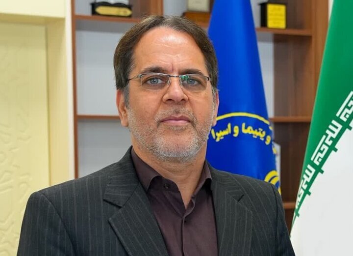 یلدا برای همه؛ مهربانی کرمانشاهی‌ها پای سفره نیازمندان