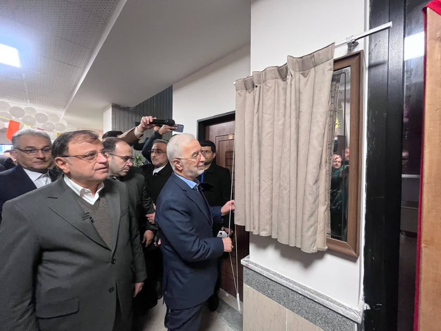 آینده جوانان در گرو مدارس مجهز به علم و فناوری است / افتتاح ۷ مدرسه و ۲ مزرعه خورشیدی آینده جوانان در گرو مدارس مجهز به علم و فناوری است / افتتاح ۷ مدرسه و ۲ مزرعه خورشیدی