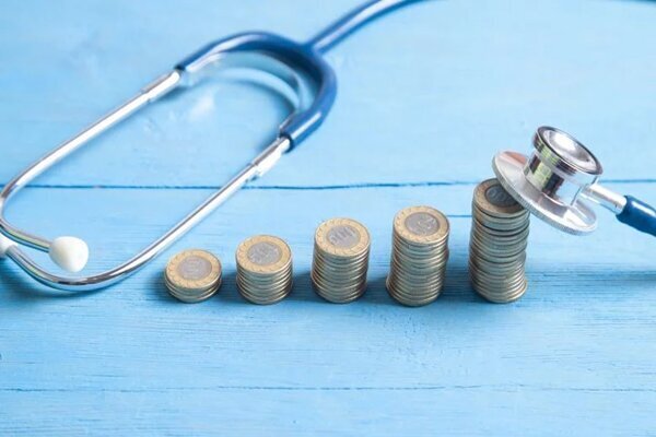 تیغ نظارت بر گردن زیرمیزی در حوزه درمان شیراز/ بیش از  ۸ میلیارد اضافه دریافتی شناسایی شد!